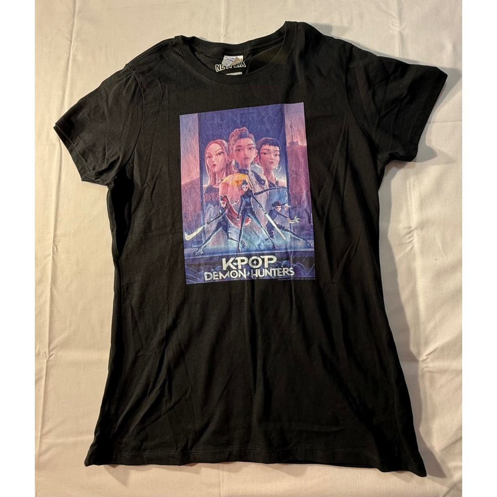 Netflix K-Pop Demon Hunters Graphic T-Shirt Black Ladies Medium Port & Company
